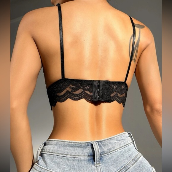 Boho floral lace scallop hem bralette - Picture 7 of 16